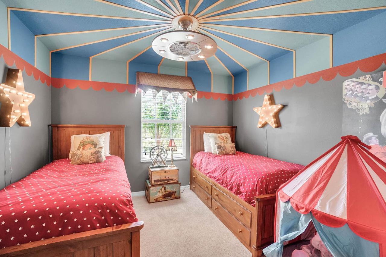 Gorgeous Custom 6Bd Hm Loaded With Amenities Themed Rooms, Private Pool Davenport Exterior photo